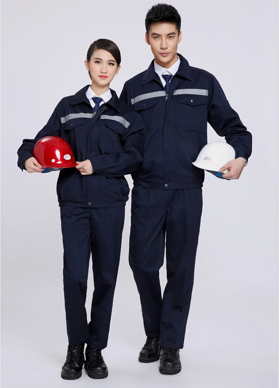 為什么工作服要選擇定制？量體定做工作服時應(yīng)注意哪些？