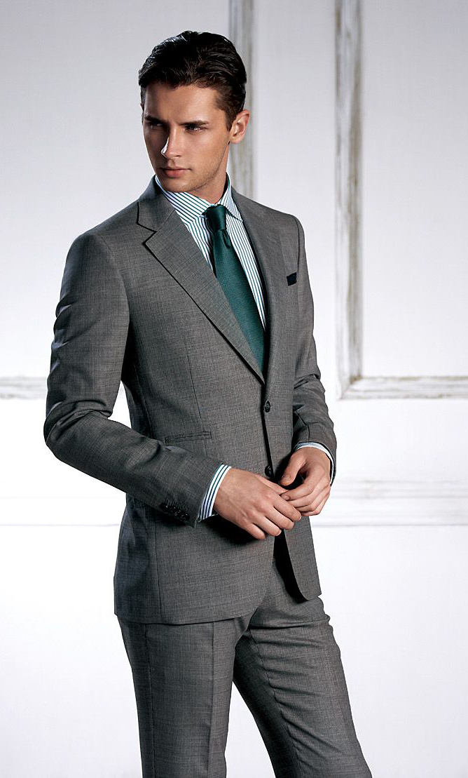 西裝定制的基本知識和辨別質(zhì)量的方法